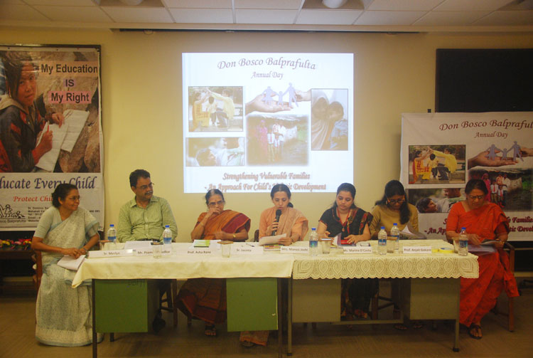 panel-discussion-2